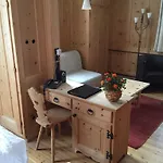 Traube Han/Misafirhane Scuol