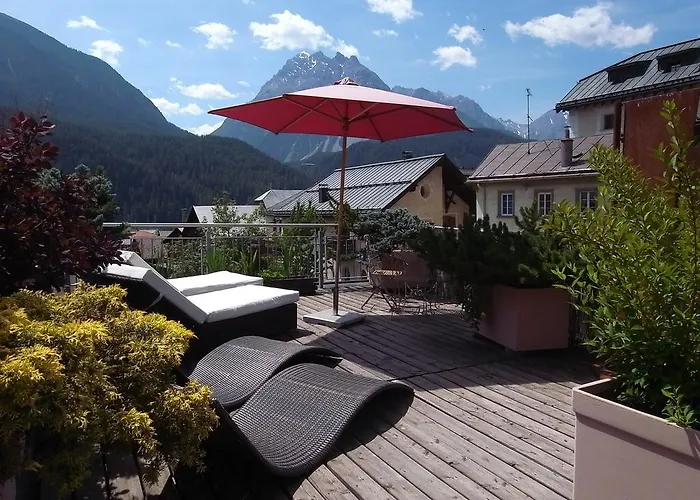 Traube Han/Misafirhane Scuol