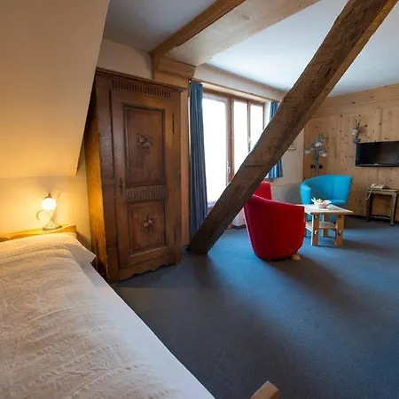 Han/Misafirhane Traube Scuol