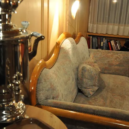 Traube 3* Скуоль